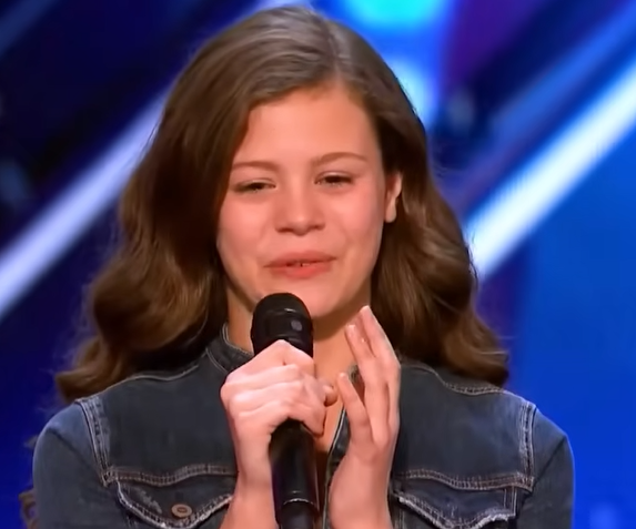 A Shy Singer Leaves Everyone Speechless with an Unforgettable Voice…