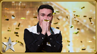 Golden Buzzer για τον Βασιλιά των Μιμήσεων! 🎭✨