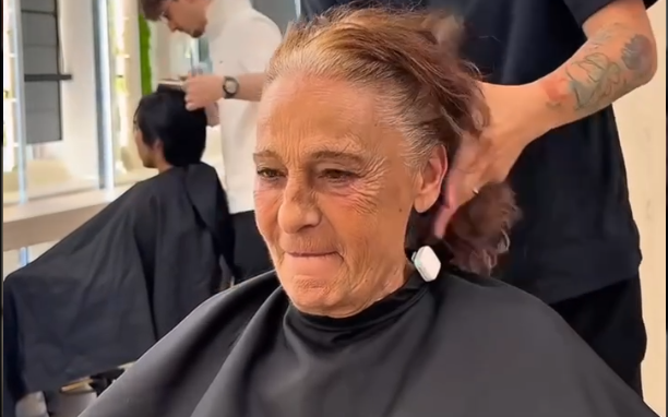 La 71 de ani, credea că este prea târziu pentru o schimbare… Până când a văzut rezultatul final