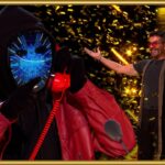 ŠOK U BGT-U: Simon Cowell „HAKOVAN“ NA SCENI?! Neverovatan GOLDEN BUZZER trenutak!